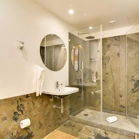 Διαμέρισμα New With Easy Access In Traditional Area *