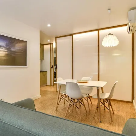 New With Easy Access In Traditional Area *